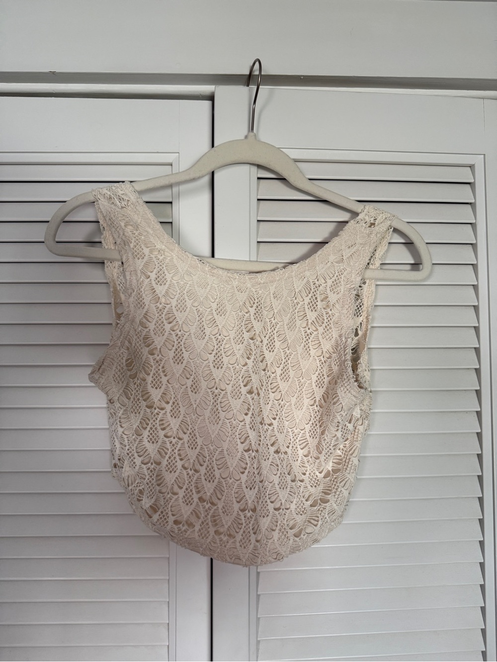 Cream Lace Overlay Open Back Tank Top